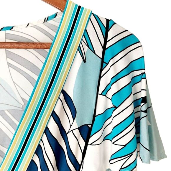 BCBGMAXAZRIA Abstract Art Deco Butterfly Blouse Striped Belted Peplum Top Sz M - Picture 9 of 15